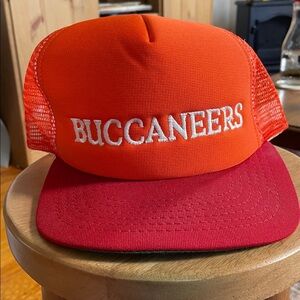 Vintage 80s Tampa Bay Buccaneers New Era Red Trucker Snapback Embroidered hat